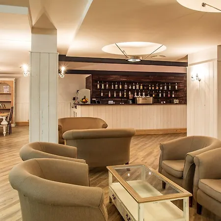 Astera & With Free Private