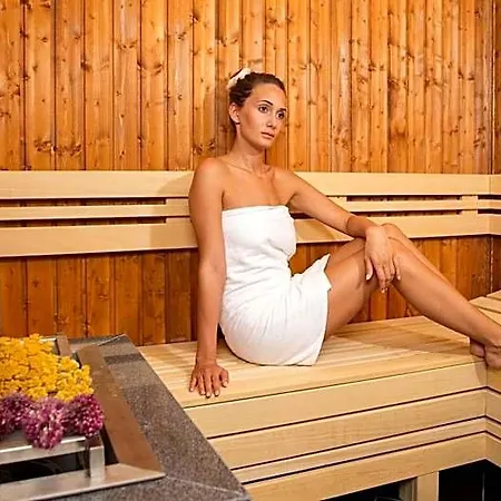 Astera & With Free Private Хотел Златни пясъци