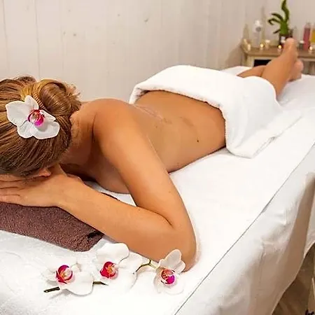 Astera & With Free Private Златни пясъци