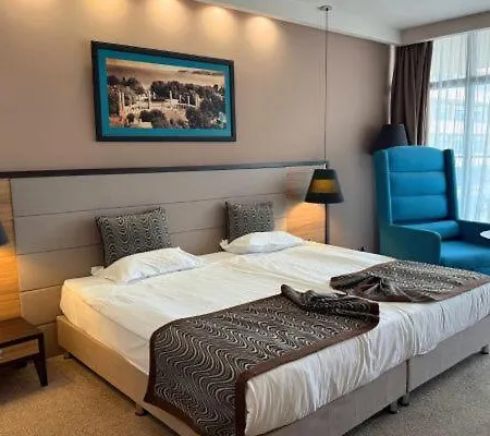 Astera & With Free Private Hotel