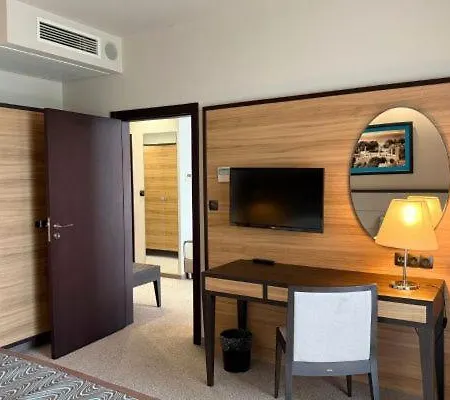 Astera & With Free Private Hotel Nisipurile de Aur