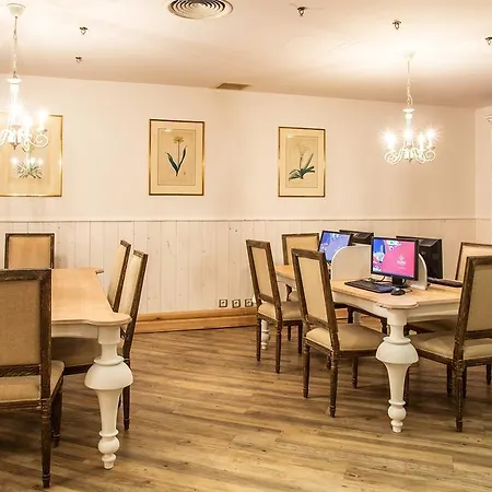 Astera & With Free Private