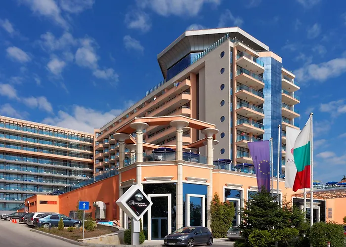 Astera & With Free Private Goldstrand