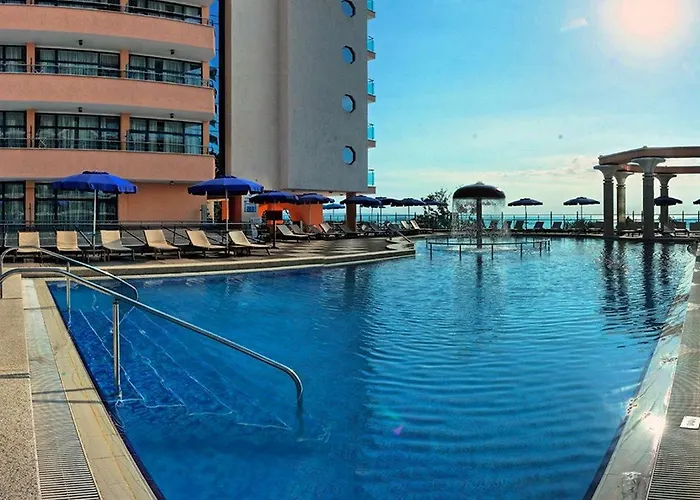 Hotel Astera & With Free Private 4*