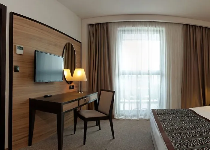 Astera & With Free Private 4* Goudstrand