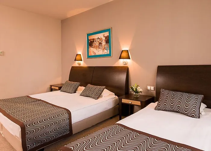 Astera & With Free Private 4*