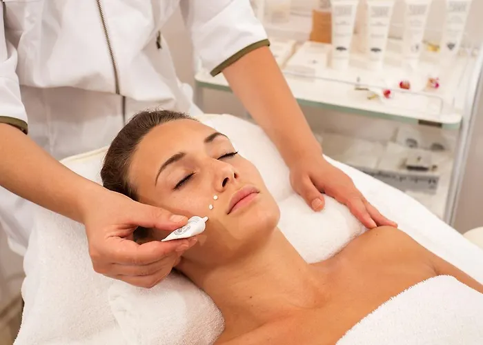 Hotel Astera & With Free Private 4*