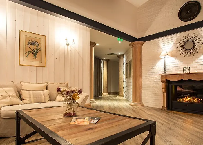 Hotel Astera & With Free Private 4*